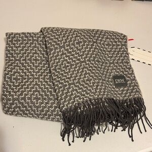 Gray and White Patterned Throw Blanket